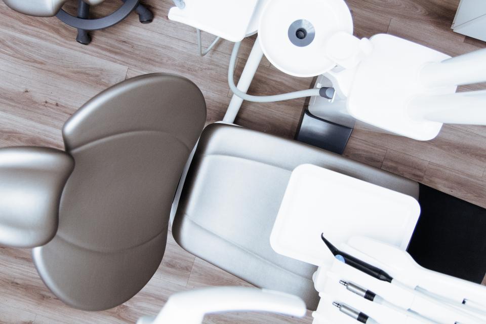 Interno di una clinica dentale